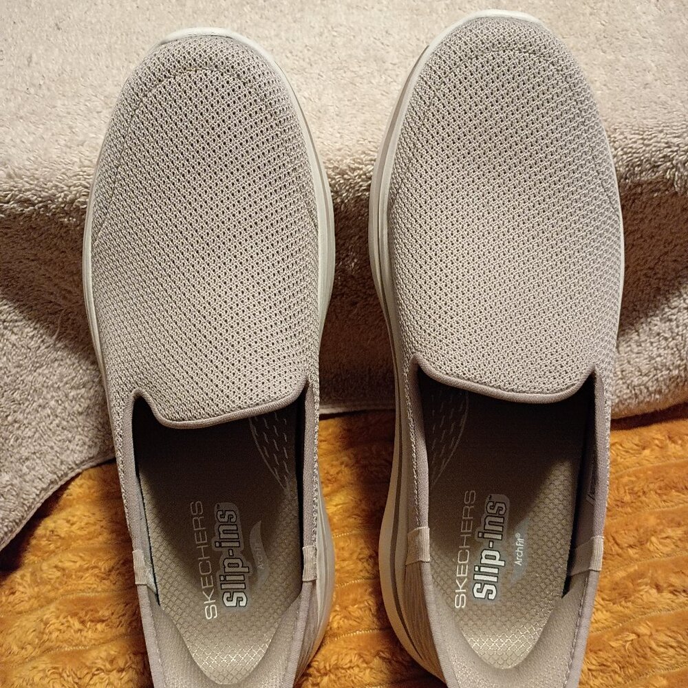Skechers Slip-Ins, Light Beige, Go Walk Arch Fit, Women Size 9.5